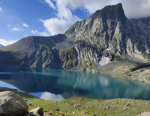 Kashmir Great Lakes Trek Package - Mountain Hikers
