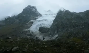 Hampta Pass Trek Package