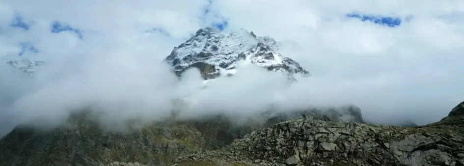 Hampta Pass Trek Package