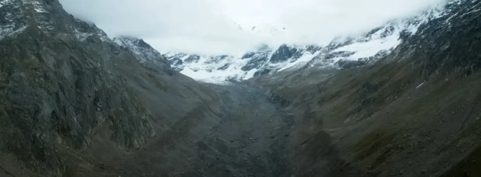 Hampta Pass Trek Package