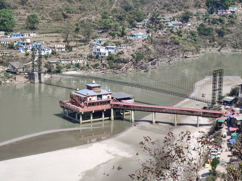 Pangarchulla Peak Trek Package