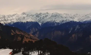 Dayara Bugyal Trek Package