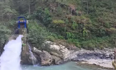 Dayara Bugyal Trek Package