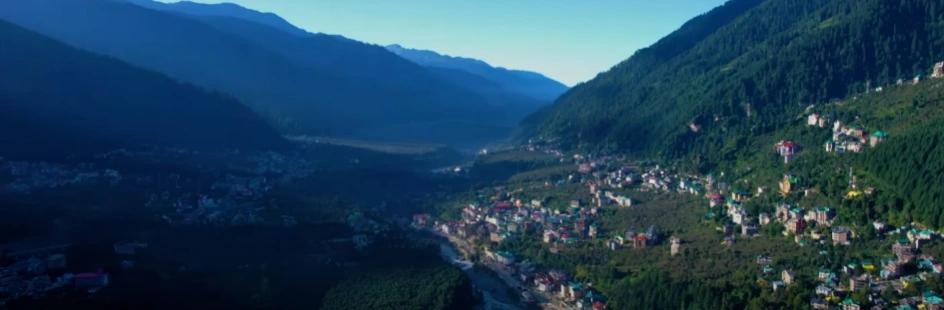 Hampta Pass Trek Package