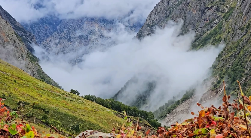 Kedar Tal Trek Package