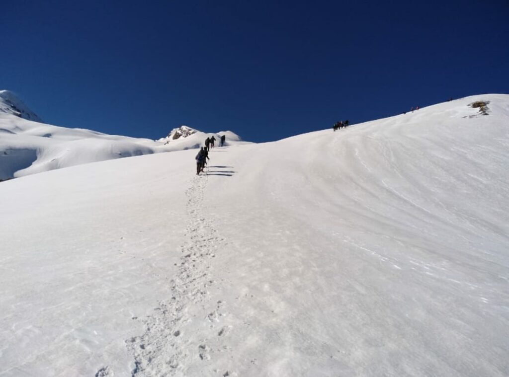 Kuari Pass Trek Package