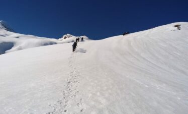 Kuari Pass Trek Package