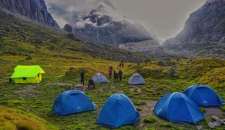 Kuari Pass Trek Package
