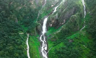 Valley of Flowers Trek Package By Mountain Hikers