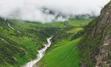 Valley of Flowers Trek Package By Mountain Hikers